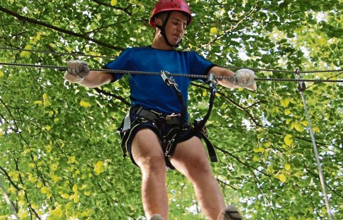 Der Kletterwald in Illingen ist ein besonderes Highlight für den Südafrikaner. Fotos: Gergen
