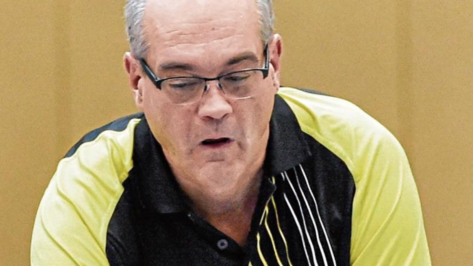 Jörg Schabernack und der TSV Ensingen haben das Kellerduell der Tischtennis-Bezirksklasse Gruppe 3 gegen den GSV Hemmingen II mit 9:7 gewonnen. Foto: Leitner Jörg Schabernack und der TSV Ensingen haben das Kellerduell der Tischtennis-Bezirksklasse Gruppe 3 gegen den GSV Hemmingen II mit 9:7 gewonnen. Foto: Leitner