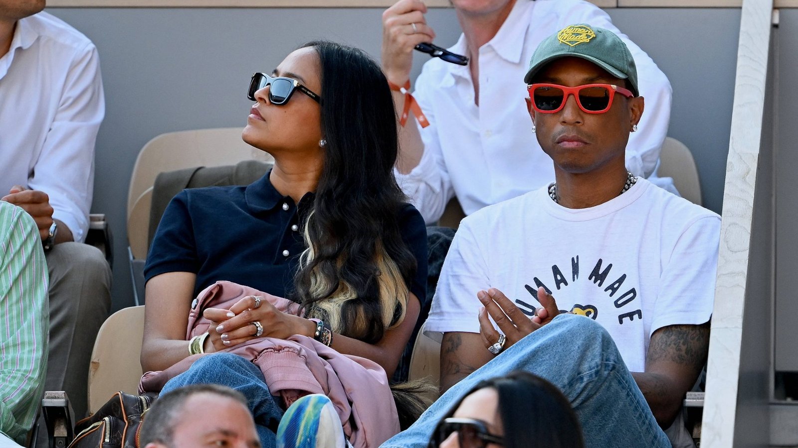 Musiker und Designer Pharrell Williams besucht gemeinsam mit seiner Ehefrau Helen Lasichanh das Endspiel in Paris.Foto: IMAGO / ABACAPRESS Musiker und Designer Pharrell Williams besucht gemeinsam mit seiner Ehefrau Helen Lasichanh das Endspiel in Paris.Foto: IMAGO / ABACAPRESS
