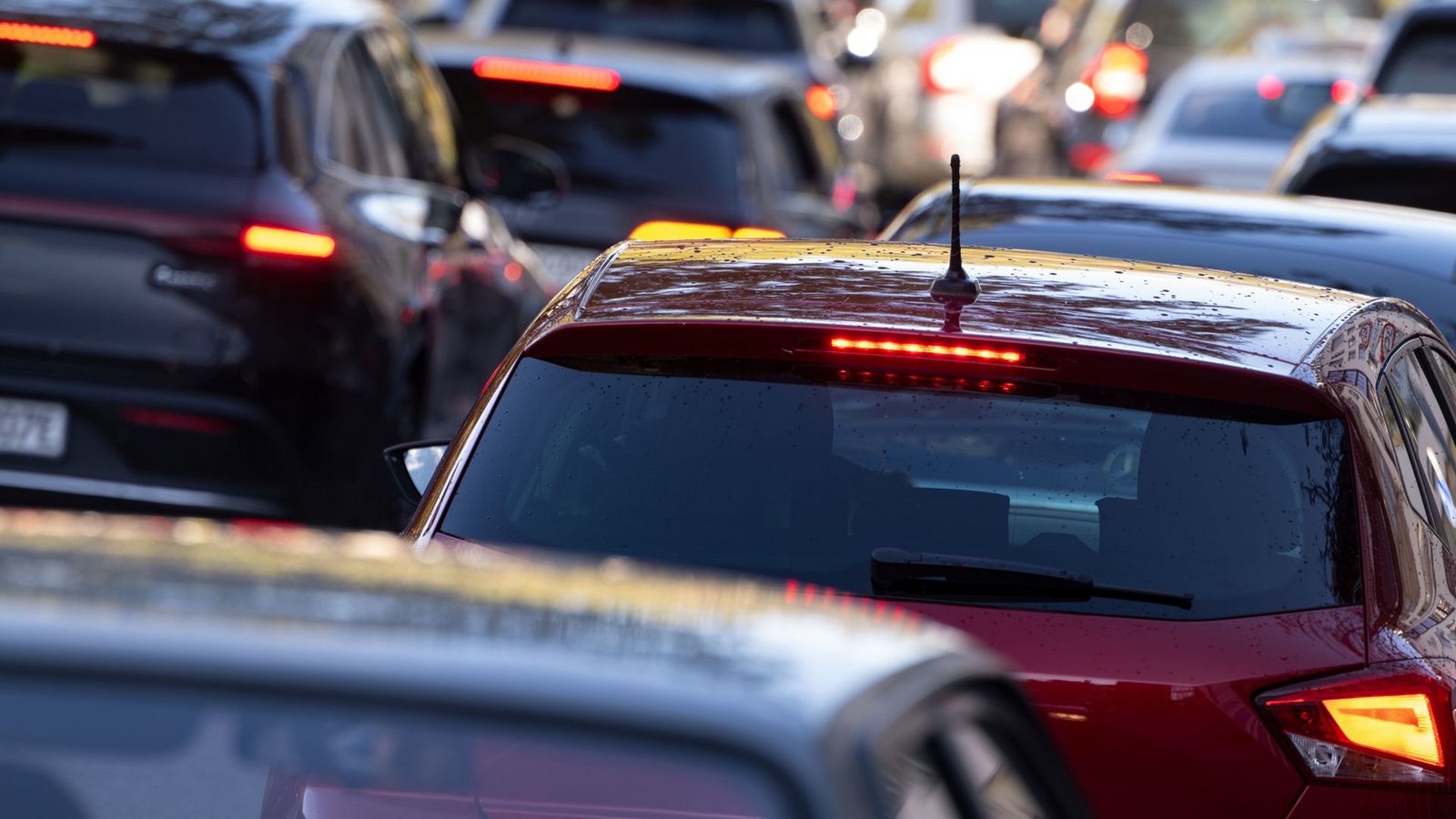 Die Autofahrer im Land fühlen sich von der Politik eingeengt.Foto: dpa/Marijan Murat Die Autofahrer im Land fühlen sich von der Politik eingeengt.Foto: dpa/Marijan Murat