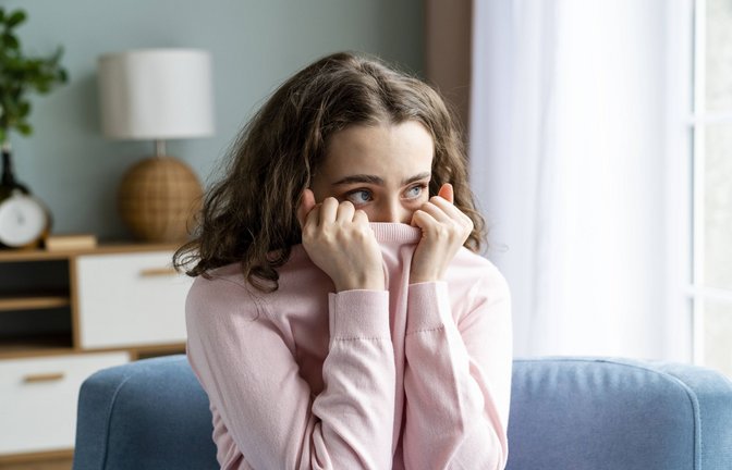 Angst ist kein angenehmes Gefühl, aber urmenschlich und oft sehr wichtig. Denn es schützt uns vor Gefahren. Angst kann aber auch krank machen und die Betroffenen regelrecht lähmen.<span class='image-autor'>Foto: Imago/Westend61/Vasily Pindyurin</span>