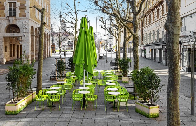 Menschenleere Königstraße: So sah es im März 2020 in der Stuttgarter Innenstadt aus.<span class='image-autor'>Foto: imago/
Arnulf Hettrich</span>