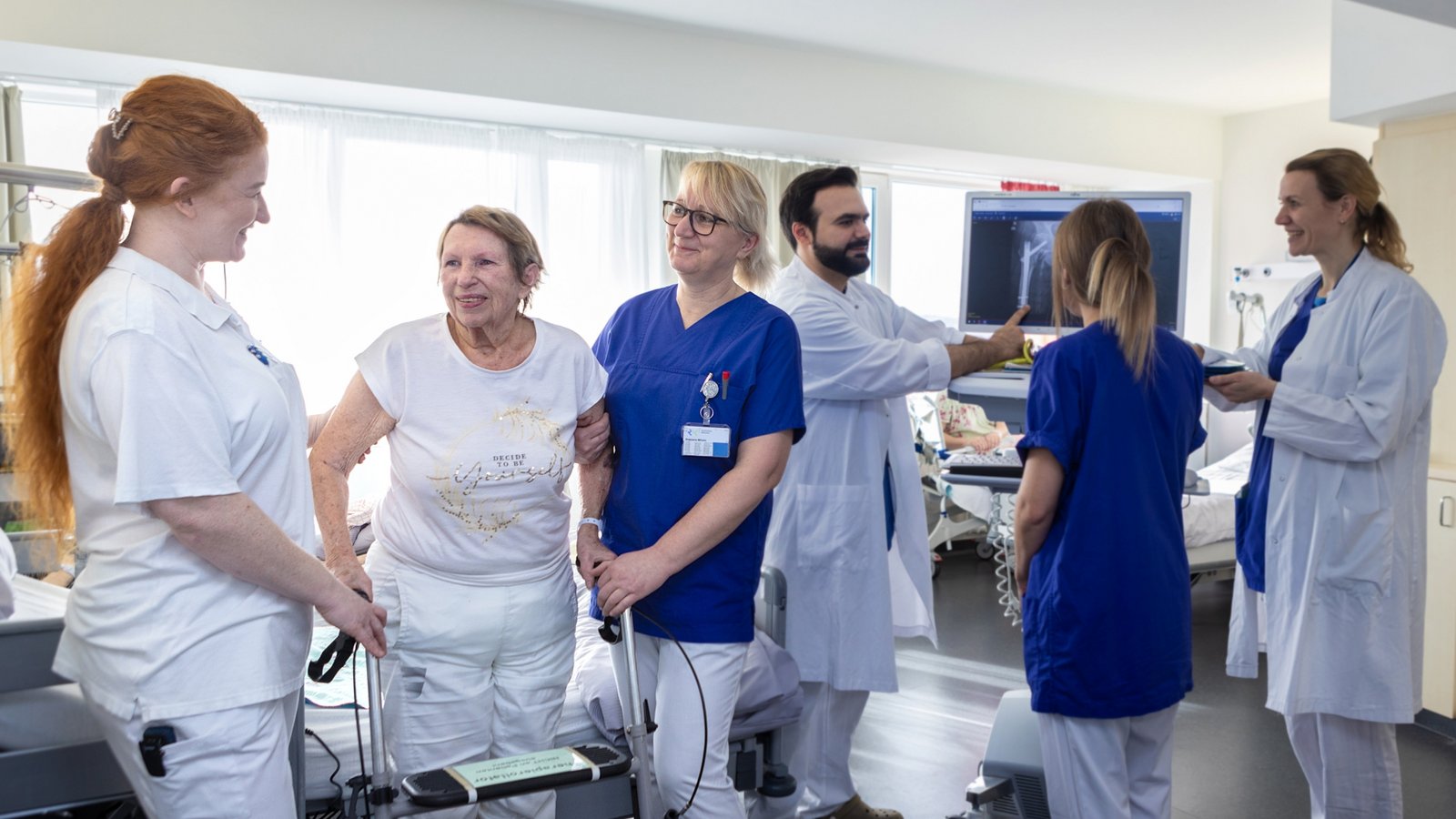 Ein speziell ausgebildetes Team kümmert sich in Mühlacker um die betagten Patienten. Foto: RKH Ein speziell ausgebildetes Team kümmert sich in Mühlacker um die betagten Patienten. Foto: RKH