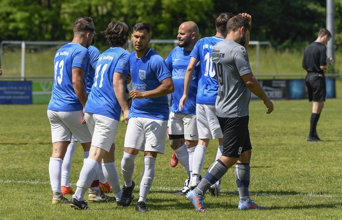 Die Kicker des VfB Vaihingen wollen auch heute Abend beim TSV Phönix Lomersheim II über Tore jubeln.  <span class='image-autor'>Foto: Leitner</span>