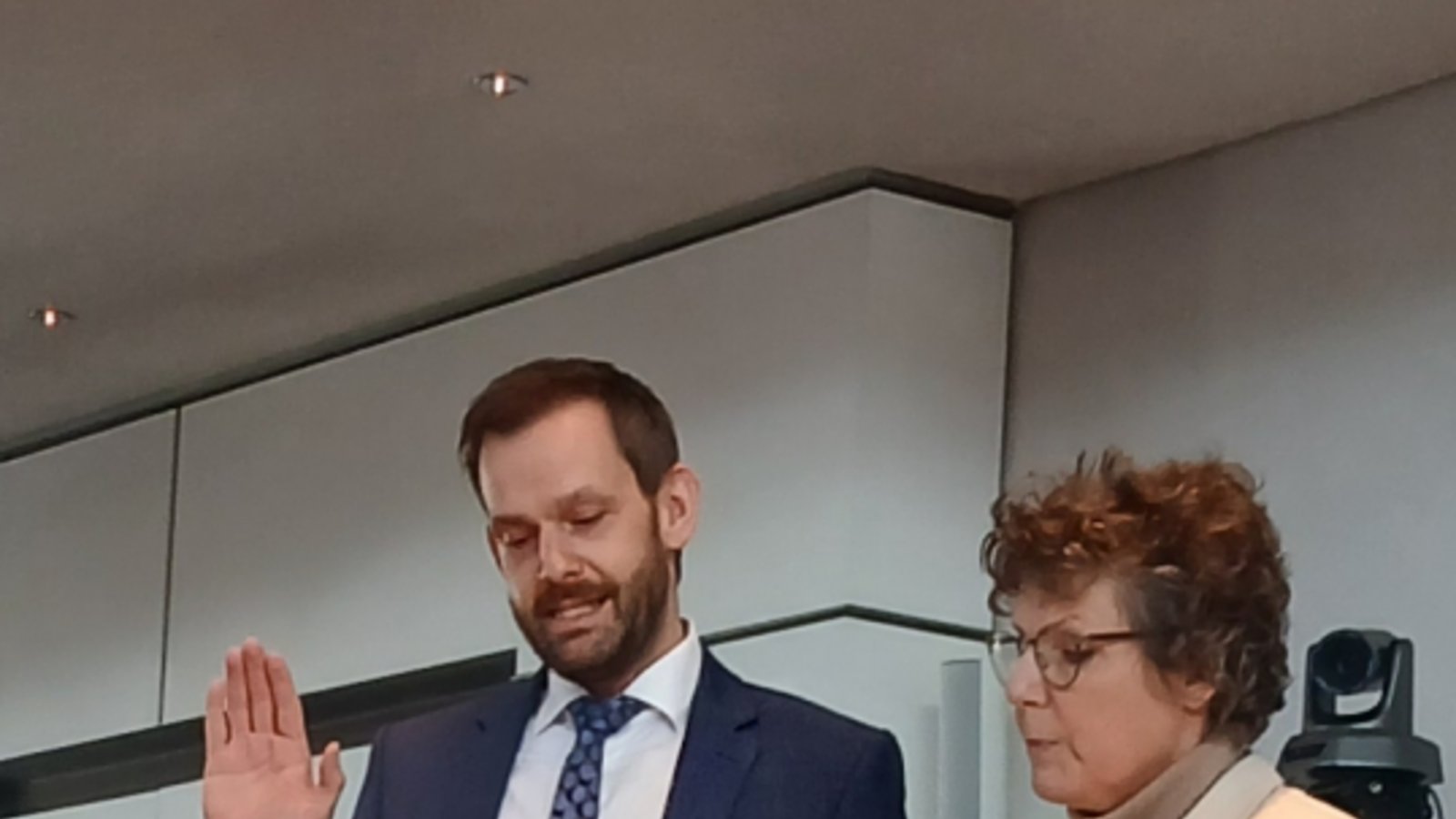 verpflichtung landrat bastian rosenau foto claudia müller