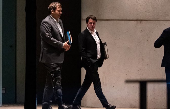 SPD-Chef Klingbeil verließ das Kanzleramt um 22.09 Uhr.<span class='image-autor'>Fabian Sommer/dpa</span>