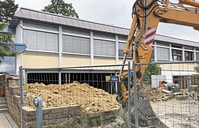 Die Arbeiten an der Grundschule werden deutlich teurer als erwartet.  Foto: Stadt Oberriexingen