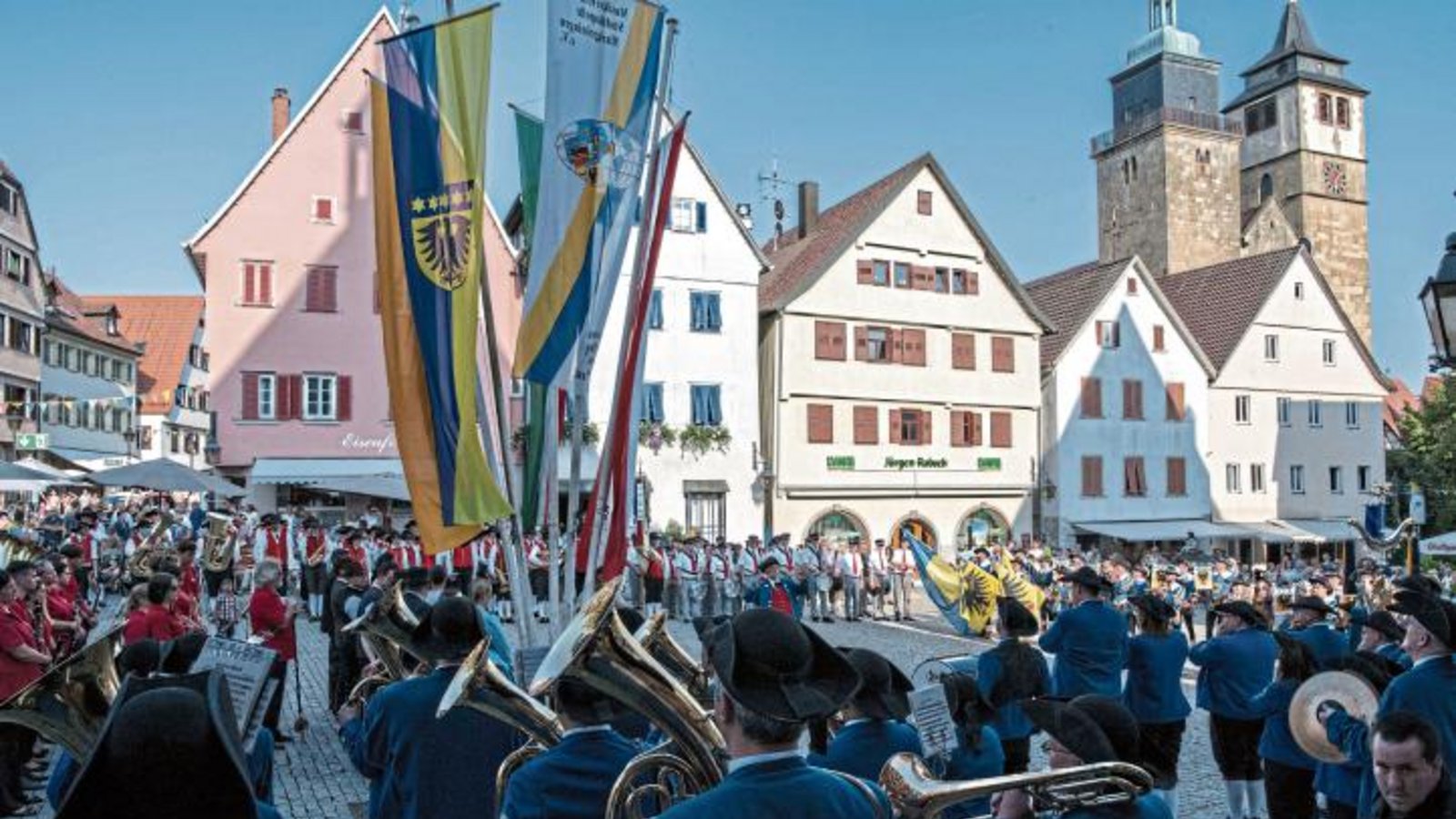 Rund 250 Musiker werden auf dem Markgröninger Marktplatz gemeinsam musizieren. Foto: p Rund 250 Musiker werden auf dem Markgröninger Marktplatz gemeinsam musizieren. Foto: p