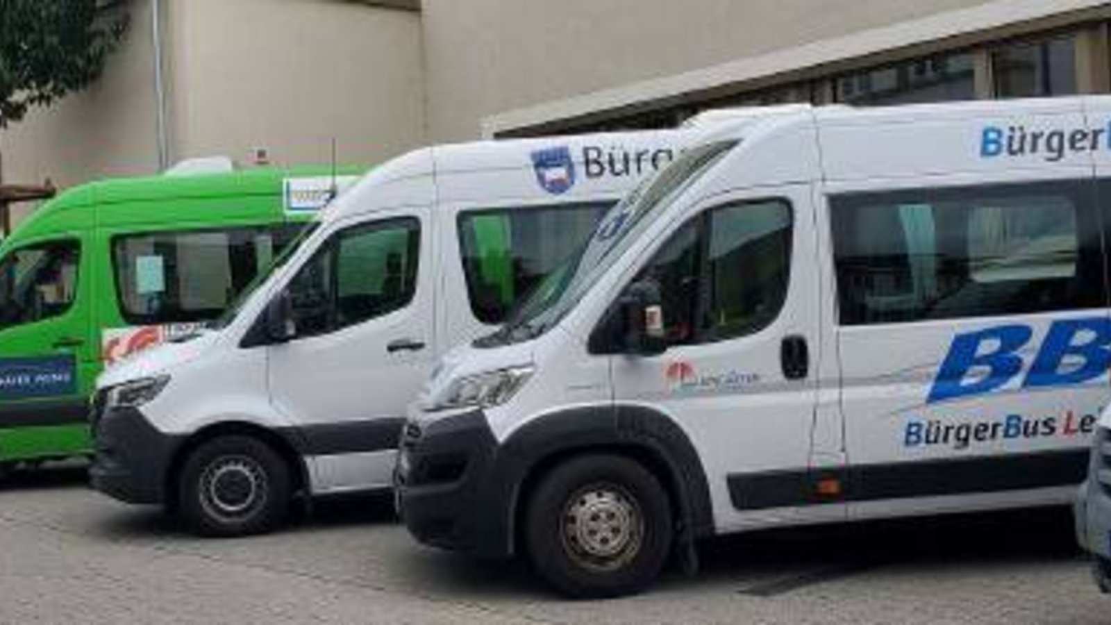 Viele Bürgerbusse beim Verbandstag. Foto: p Viele Bürgerbusse beim Verbandstag. Foto: p