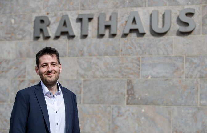 Der künftige Rathauschef von Ostelsheim im Landkreis Calw: Ryyan Alshebl<span class='image-autor'>Foto: dpa/Christoph Schmidt</span>