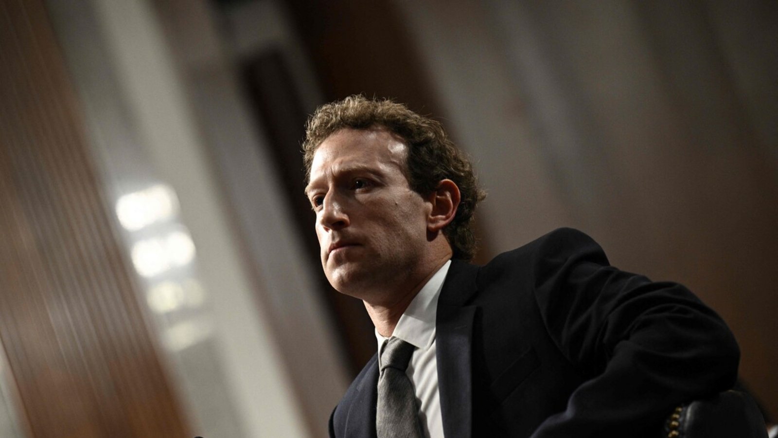 Mark Zuckerberg, Chef des Meta-Konzerns, bei einer Anhörung im US-Senat in WashingtonFoto: AFP/Brendan Smialowski Mark Zuckerberg, Chef des Meta-Konzerns, bei einer Anhörung im US-Senat in WashingtonFoto: AFP/Brendan Smialowski