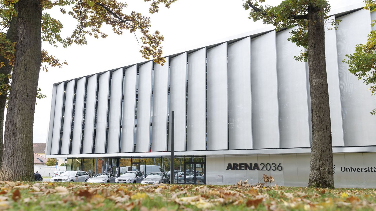 Markante Architektur in Stuttgart-Vaihingen: die Arena 2036 gibt es seit fast zehn Jahren. Hier werden Ideen ausprobiert, die in den Unternehmen an Konzernhierarchien womöglich scheitern könnten.Foto: Lichtgut/Julian Rettig