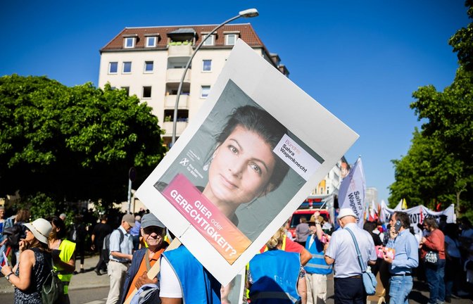 Das Bündnis Sahra Wagenknecht erfreut sich laut einer Umfrage in Thüringen wachsender Beliebtheit.<span class='image-autor'>Foto: Christoph Soeder/dpa</span>