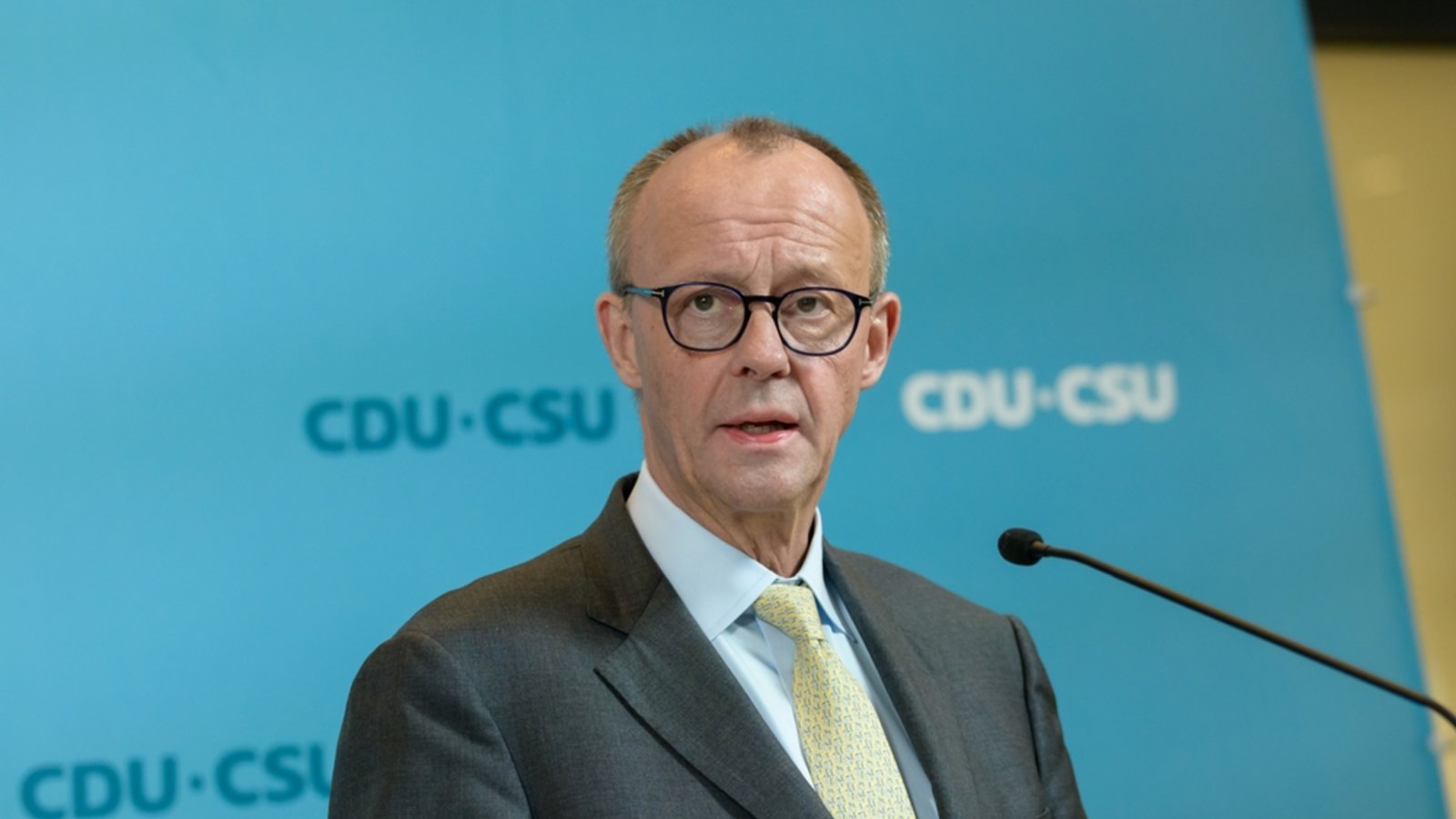 Friedrich Merz verpasste die Kanzlermehrheit von 316 Stimmen um sechs Stimmen.Foto: photocosmos1/ Shutterstock Friedrich Merz verpasste die Kanzlermehrheit von 316 Stimmen um sechs Stimmen.Foto: photocosmos1/ Shutterstock