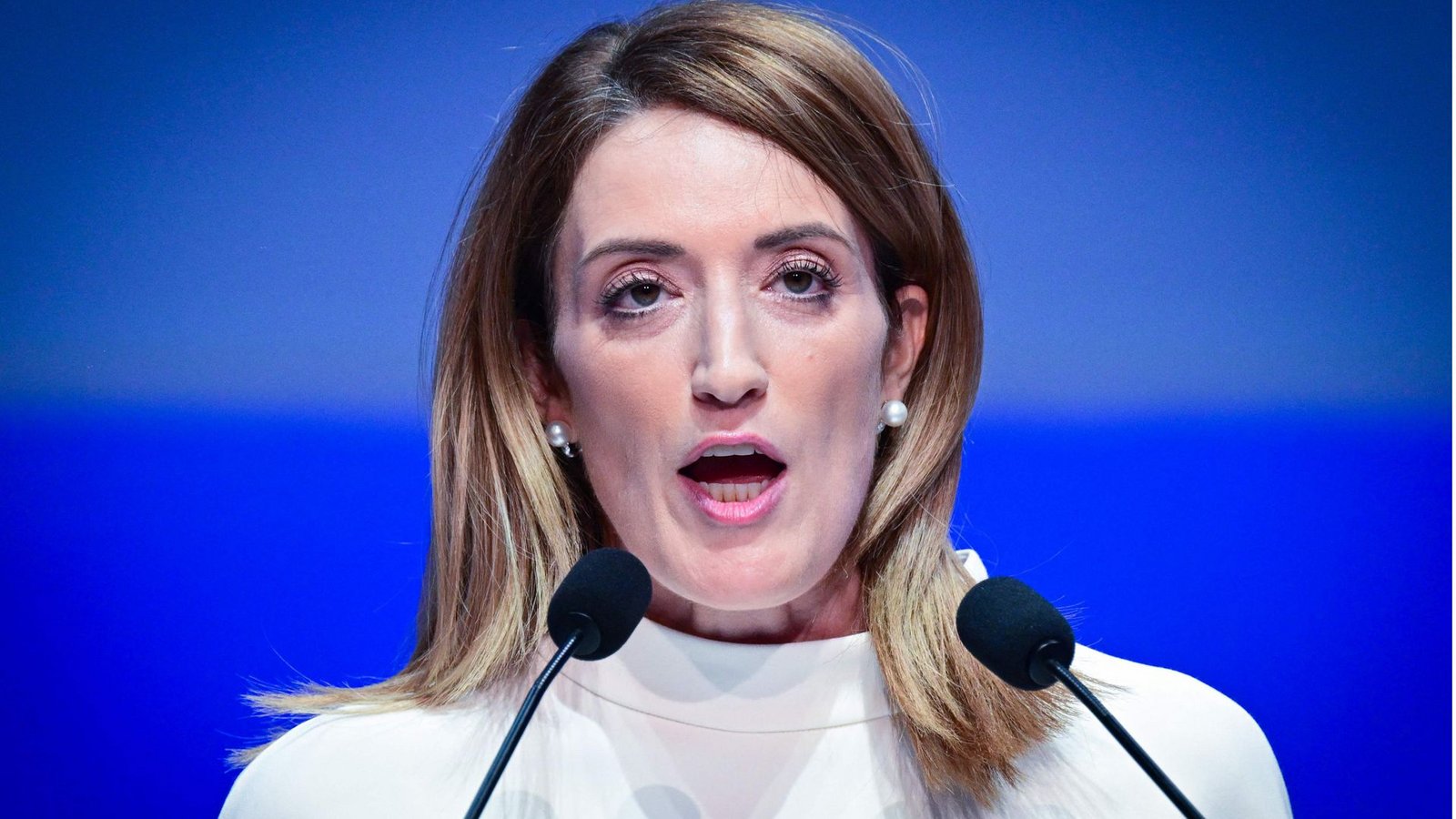 Roberta Metsola, Präsidentin des Europaparlaments, hat gemeinsam mit den Abgeordneten beschlossen, die EU-Kommission zu verklagen.Foto: AFP/DANIEL MIHAILESCU Roberta Metsola, Präsidentin des Europaparlaments, hat gemeinsam mit den Abgeordneten beschlossen, die EU-Kommission zu verklagen.Foto: AFP/DANIEL MIHAILESCU