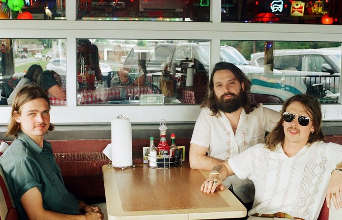 DeWolff waren am Samstag zu Gast im Wizemann in  Stuttgart.<span class='image-autor'>Foto: Satellite June</span>