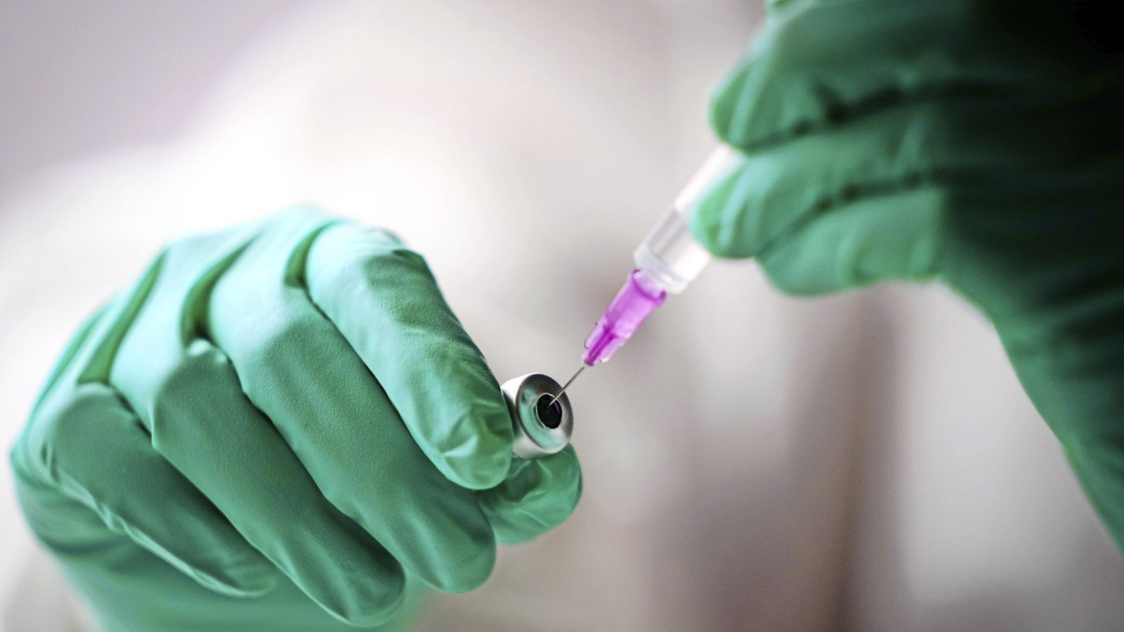 Neue Impfstoffe sollen gegen die Coronapandemie unterstützen.Foto: dpa/Kay Nietfeld Neue Impfstoffe sollen gegen die Coronapandemie unterstützen.Foto: dpa/Kay Nietfeld