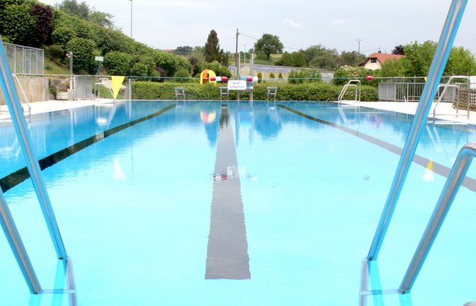Wird abgestaubt: das Eberdinger Freibad.  <span class='image-autor'>Foto: Romanowski/Archiv</span>