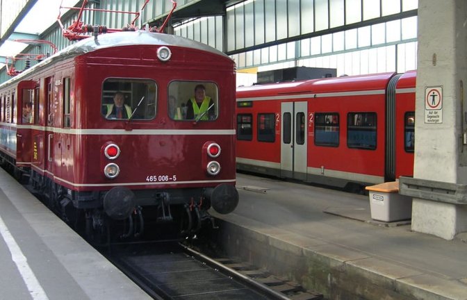 Der rote Triebwagen der Reihe 65 verkehrt wieder für Sonderfahrten in der Region Stuttgart.<span class='image-autor'>Archiv STZN</span>
