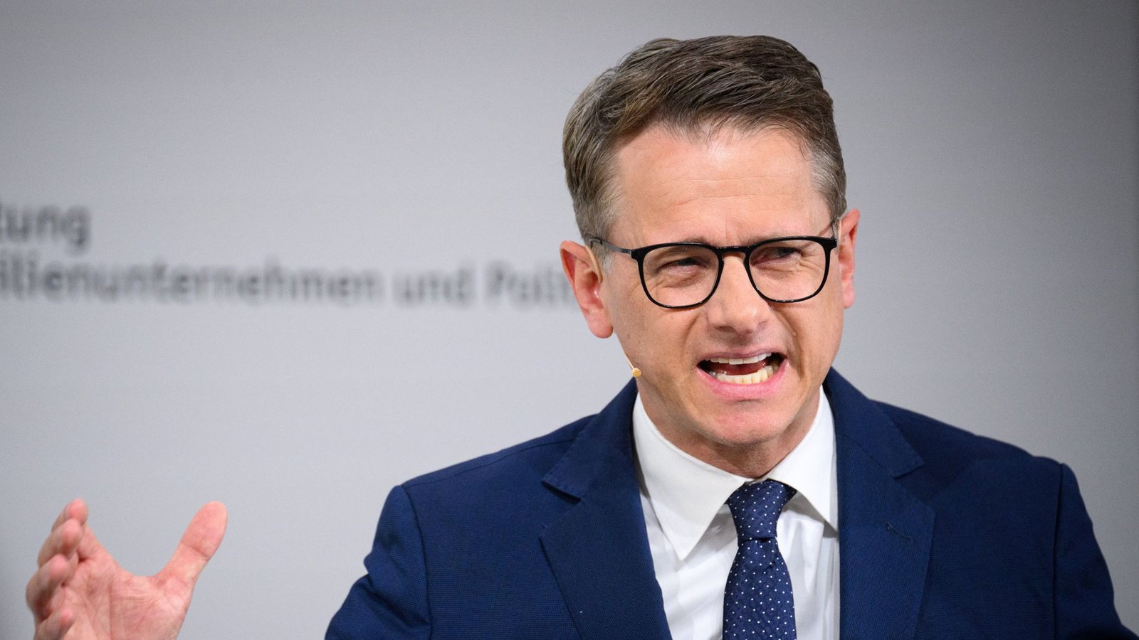 Carsten Linnemann, CDU-Generalsekretär will mehr als 100.000 Menschen das Bürgergeld komplett streichen (Archivfoto).Foto: dpa/Bernd von Jutrczenka