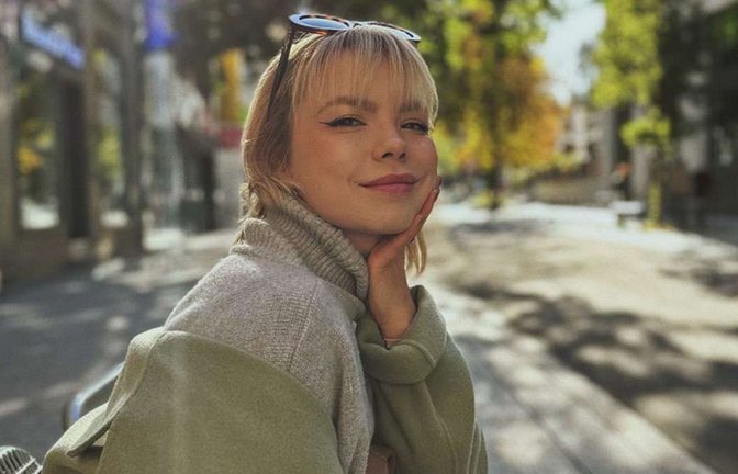 Reise-Influencerin Yules aus Stuttgart wirft einer Creator-Kollegin vor, Ideen für TikTok- und Instagram-Videos geklaut zu haben.<span class='image-autor'>Foto: Y. Slavinskaya</span>