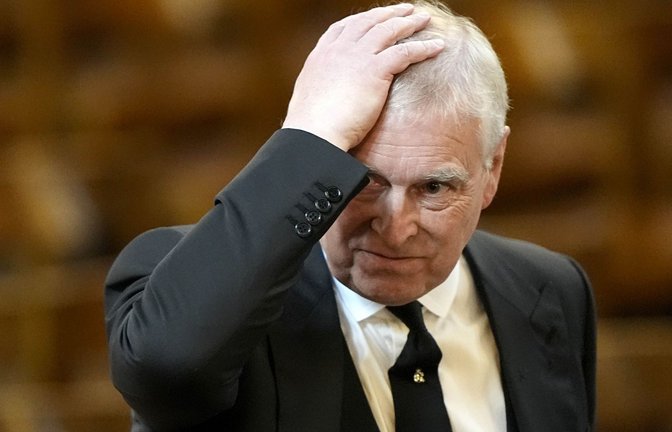 Prinz Andrew verliert weitere Privilegien.<span class='image-autor'>Foto: dpa/Aaron Chown</span>