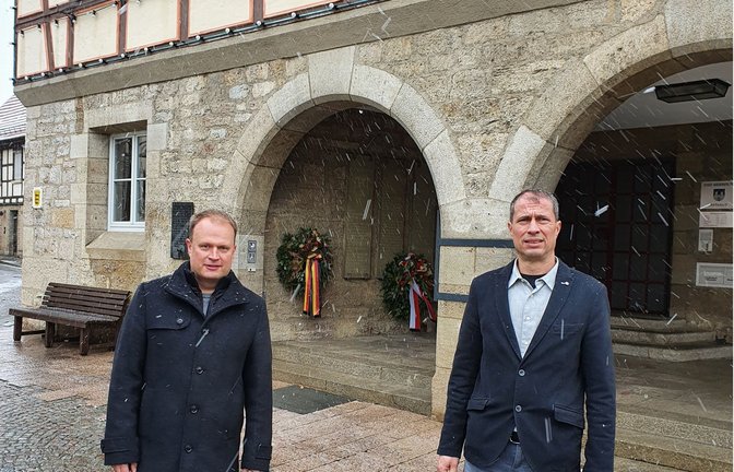 Die Bürgermeister-Stellvertreter Ulrich Roth und Harald Dietz sehen keine Grundlage für eine Zusammenarbeit mit Bürgermeisterin Heike Naber.<span class='image-autor'>Foto: Eberhard Wein/red</span>