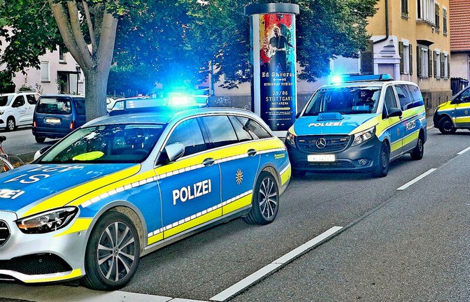 Polizeieinsatz 2024 in Feuerbach – und was sagt die jüngste Kriminalstatistik über den Stadtbezirk aus?<span class='image-autor'>Foto: KS-Images/Andreas Rometsch</span>