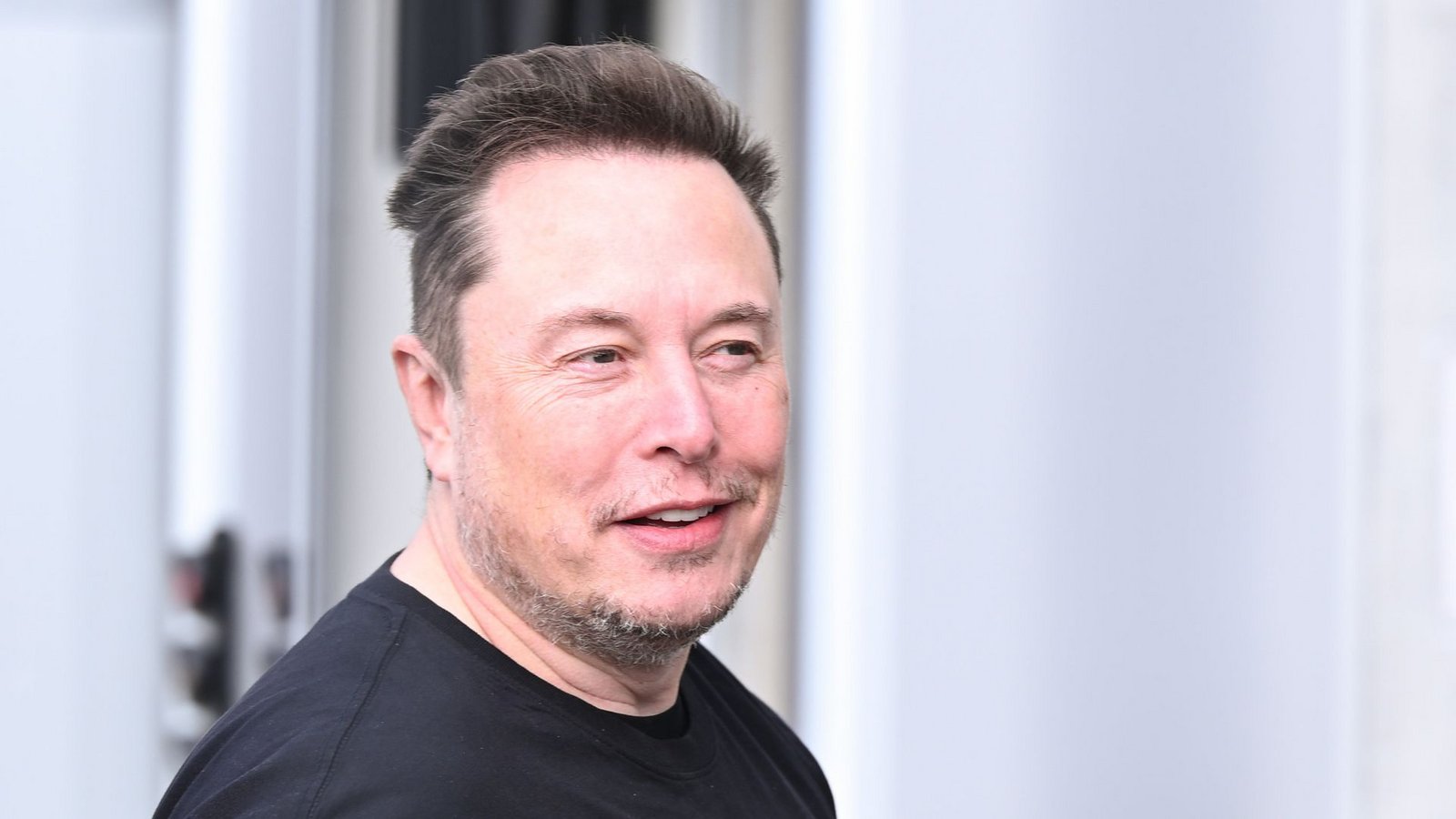 Elon Musk hat Olaf Scholz im Online-Dienst X als „Narr“ bezeichnet.Foto: dpa/Sebastian Gollnow Elon Musk hat Olaf Scholz im Online-Dienst X als „Narr“ bezeichnet.Foto: dpa/Sebastian Gollnow
