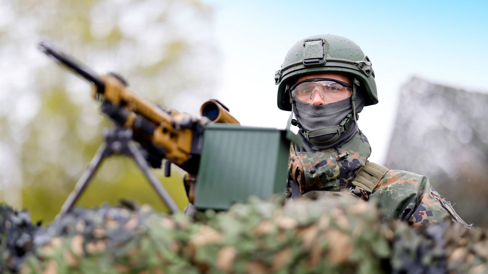 Wehrdienst ist nicht jedermanns (und jeder Frau) Sache.Foto: IMAGO/Panama Pictures Wehrdienst ist nicht jedermanns (und jeder Frau) Sache.Foto: IMAGO/Panama Pictures