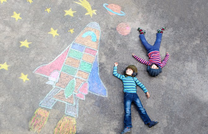 Flüssigkreide können Sie mit Ihren Kindern ganz einfach selber herstellen.<span class='image-autor'>Foto: Irina Wilhauk / shutterstock.com</span>