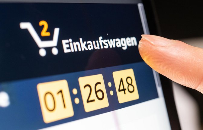 Wer im Internet Verträge abschließt, soll diese künftig einfacher wieder stornieren können.<span class='image-autor'>Foto: Mohssen Assanimoghaddam/dpa</span>