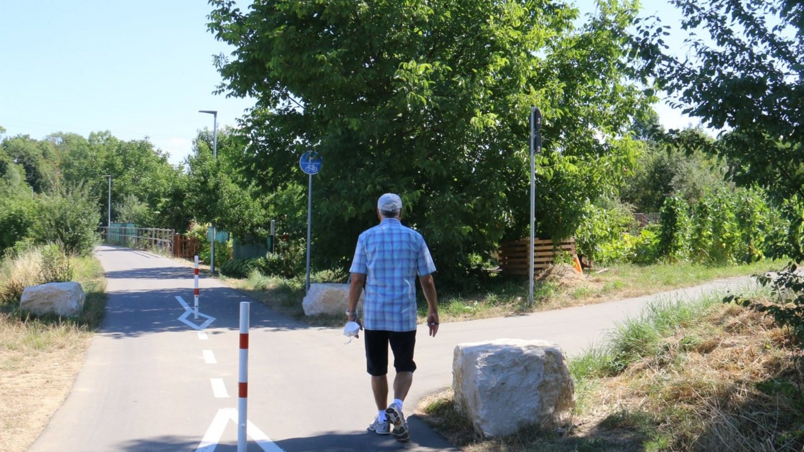 4. Der Bahnradweg beim Fuchsloch.
