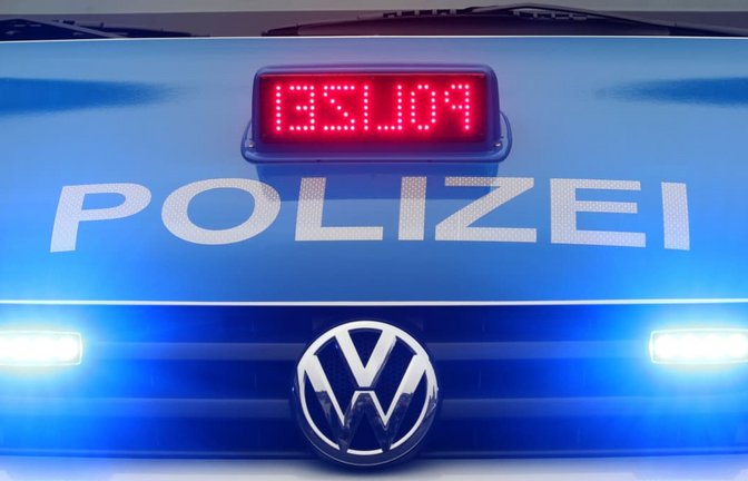 Die Polizei bittet um Zeugenhinweise.<span class='image-autor'>dpa</span>