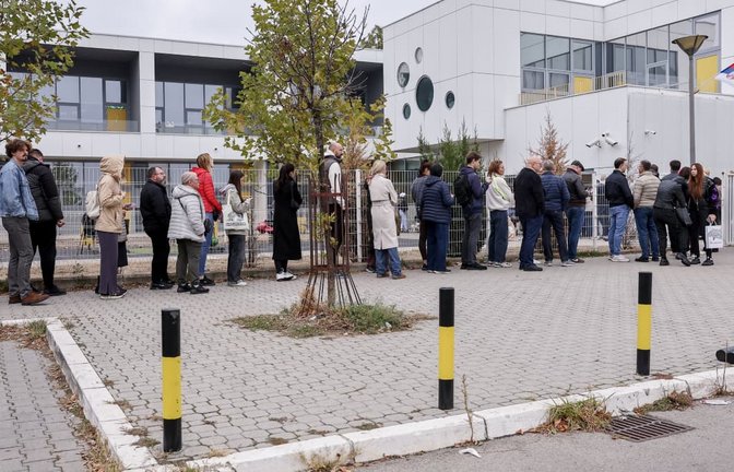 Bei der Parlamentswahl&nbsp; in Serbien war die Wahlbeteiligung so hoch wie seit 30 Jahren nicht mehr.<span class='image-autor'>Alexander Ryumin/TASS/actionpress</span>
