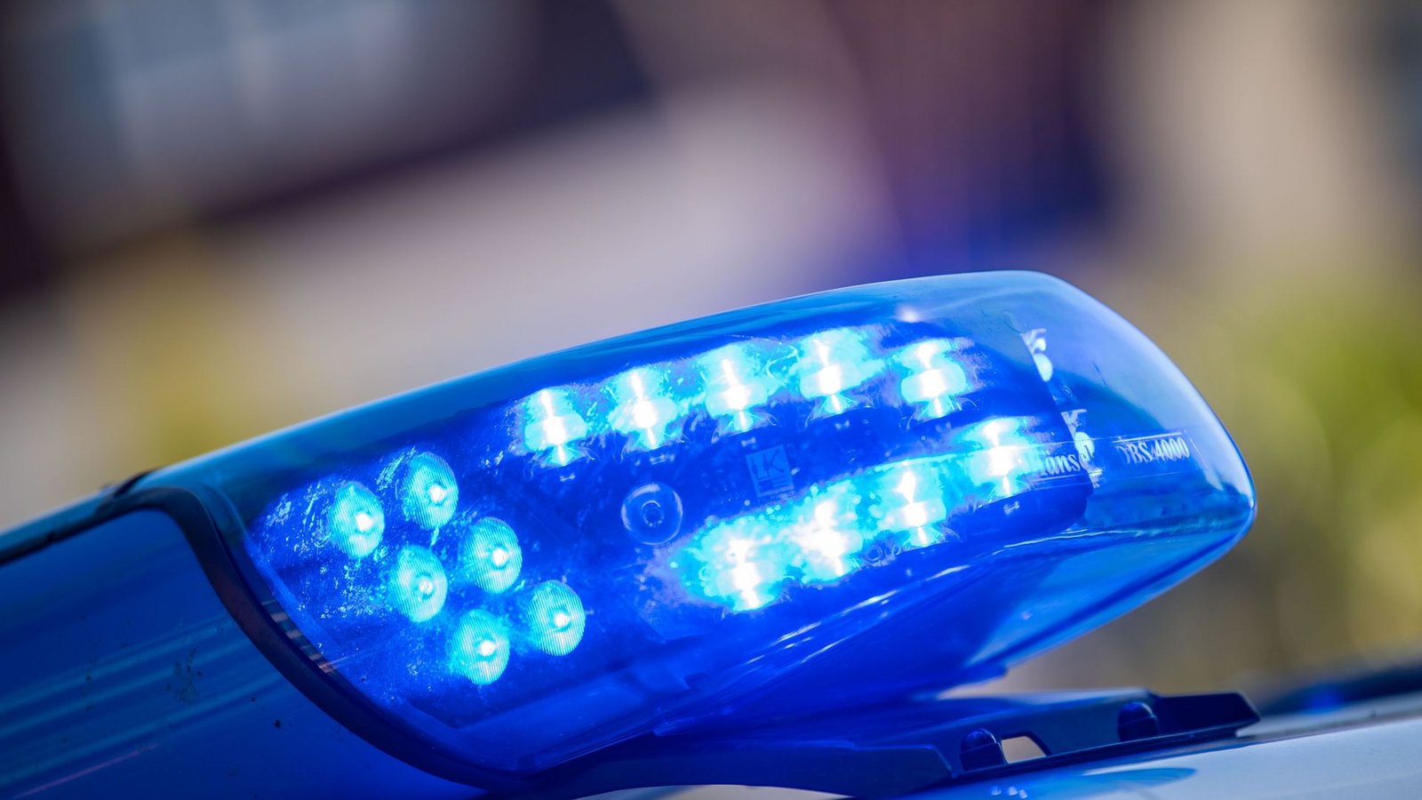 Die Ermittlungen der Polizei dauern an. (Symbolbild)Foto: Lino Mirgeler/dpa/Lino Mirgeler