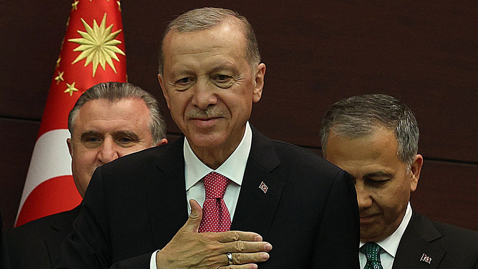 Wie Lange Ist Erdogan Noch An Der Macht Erdogans neue Signale an die Welt
