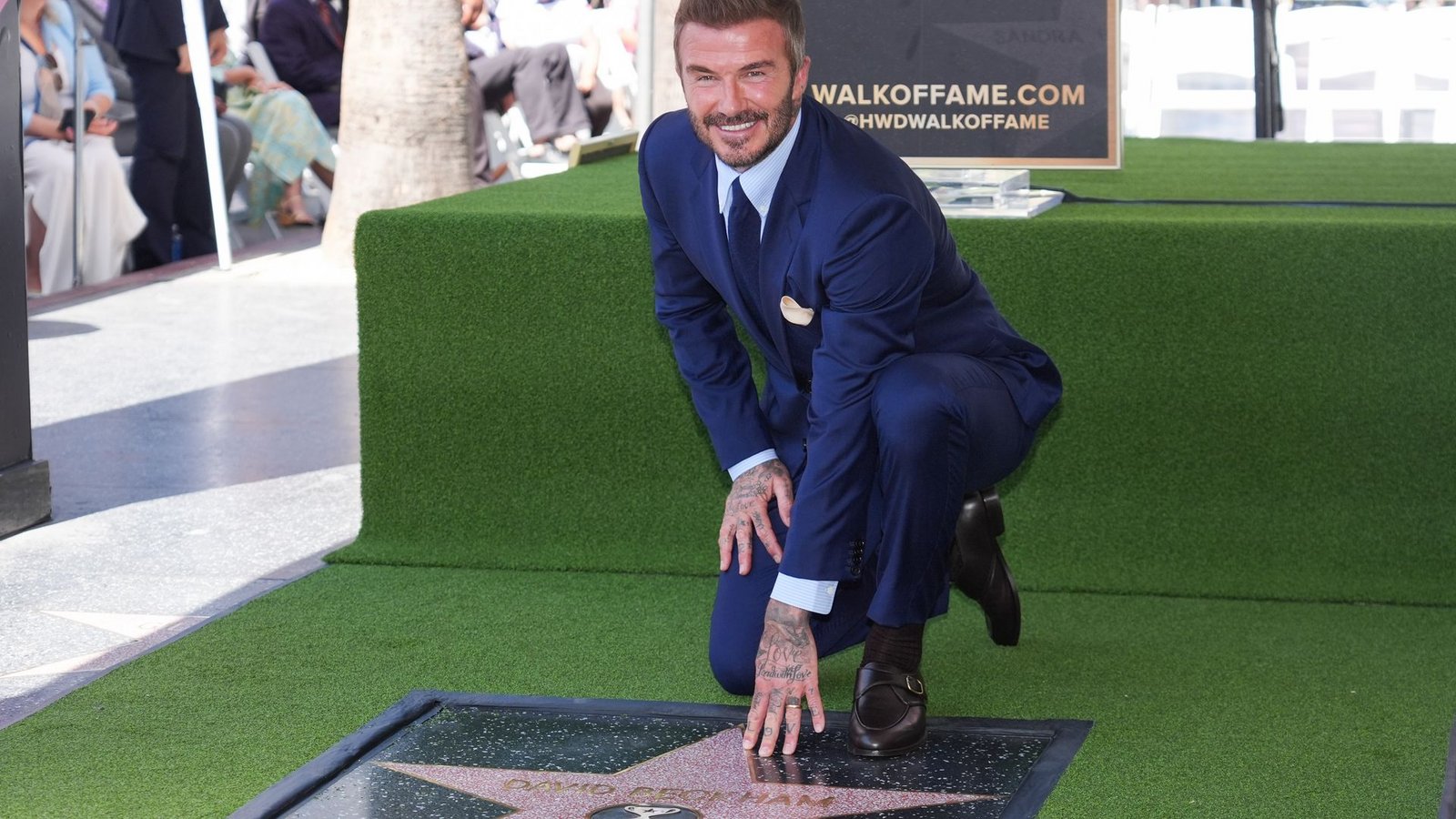 David Beckham freute sich über seinen Stern.Foto: Chris Pizzello/Invision/AP/dpa David Beckham freute sich über seinen Stern.Foto: Chris Pizzello/Invision/AP/dpa