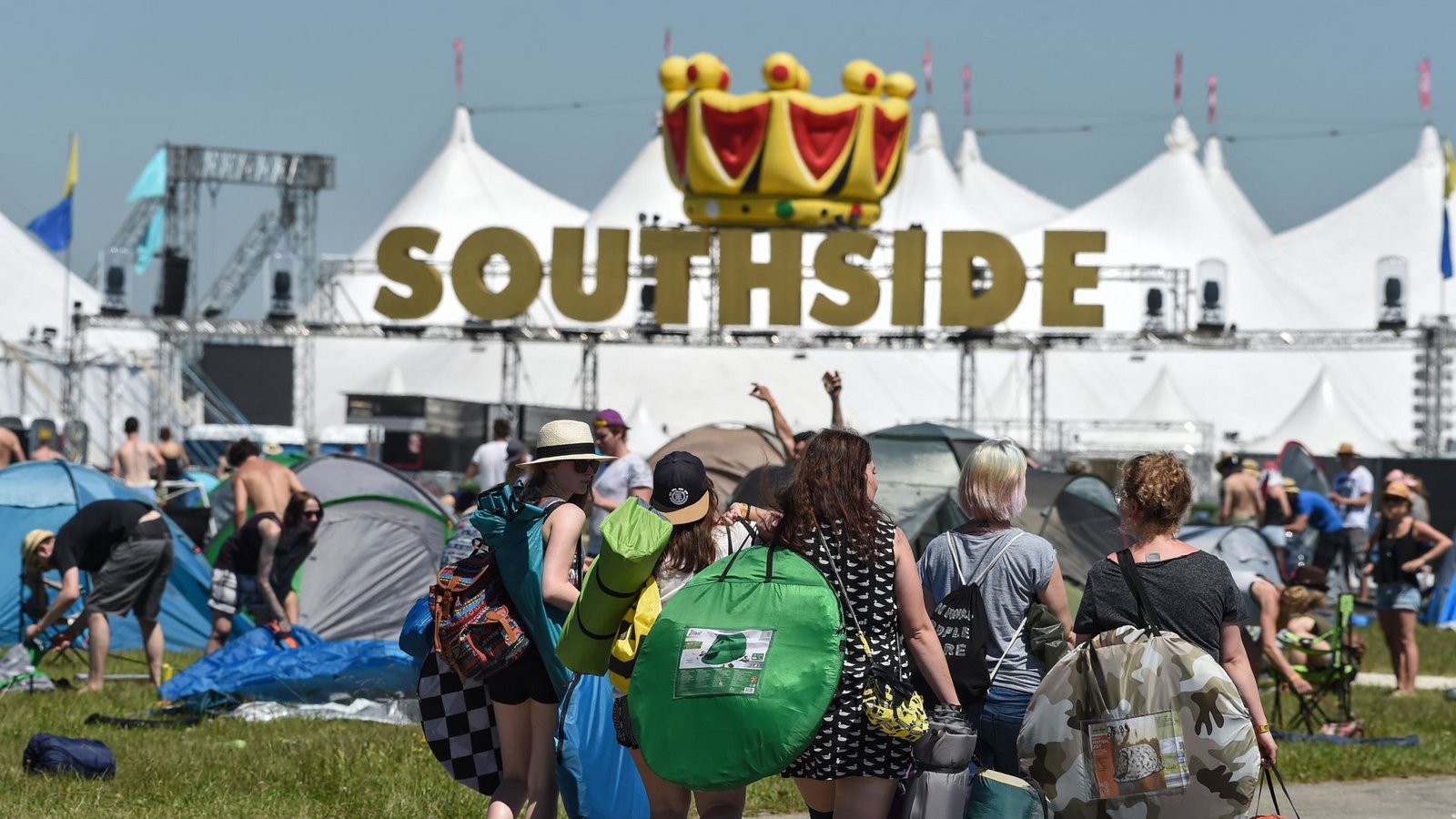 Was man zu einem Festival wirklich mitnehmen sollte