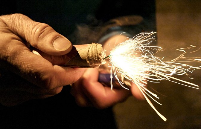 Neben dem unvorsichtigen Umgang mit Silvesterfeuerwerk sorgt vor allem der Alkohol für volle Notaufnahmen.<span class='image-autor'>Foto: dpa//Patrick Pleul</span>
