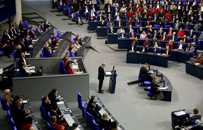 Wer zieht in den Bundestag ein? Wir haben die Wahlprogramme 2025 zusammengefasst.<span class='image-autor'>Foto: Juergen Nowak/ Shutterstock</span>
