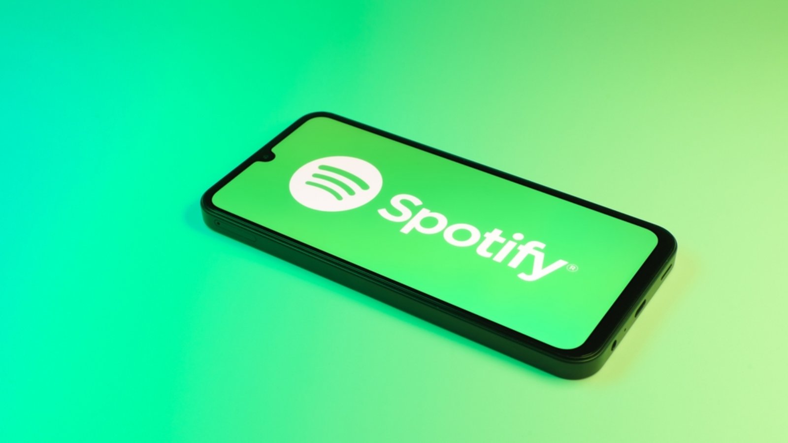 Der Jahresrückblick 2024 von Spotify wird schon bald verfügbar sein.Foto: JarTee / shutterstock.com