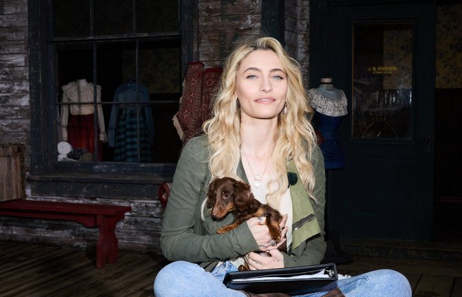 In der heutigen GNTM-Folge wird Paris Jackson selbst zur Jurorin.<span class='image-autor'>Foto: ProSieben/Max Montgomery</span>