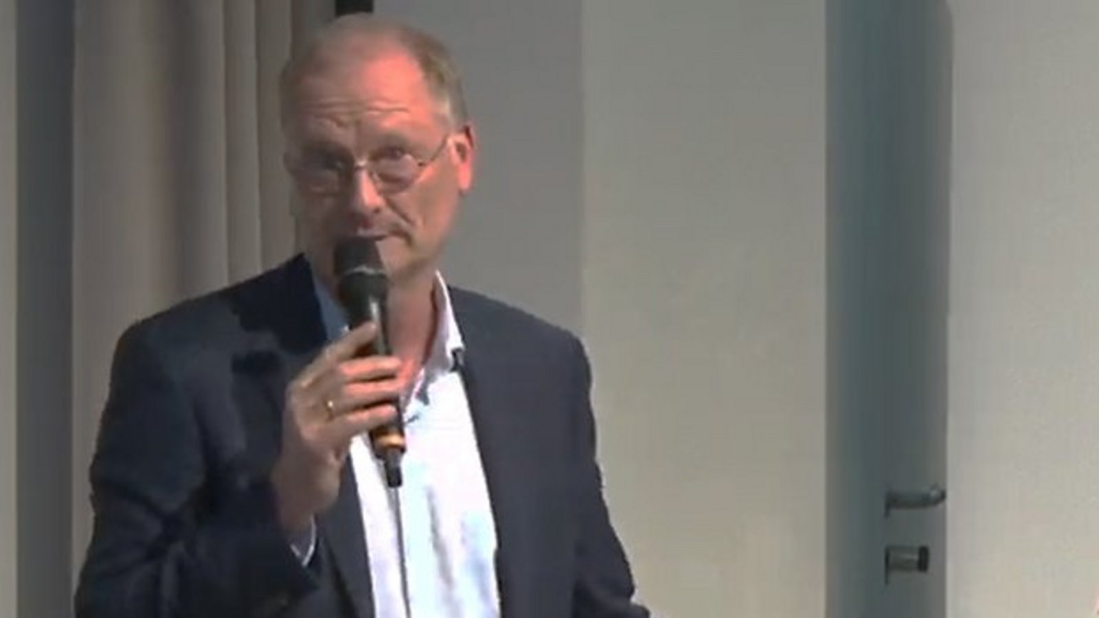 Wetterexperte Sven Plöger war zu Gast beim Studium generale an der Hochschule Pforzheim. Foto: Friedrich Wetterexperte Sven Plöger war zu Gast beim Studium generale an der Hochschule Pforzheim. Foto: Friedrich