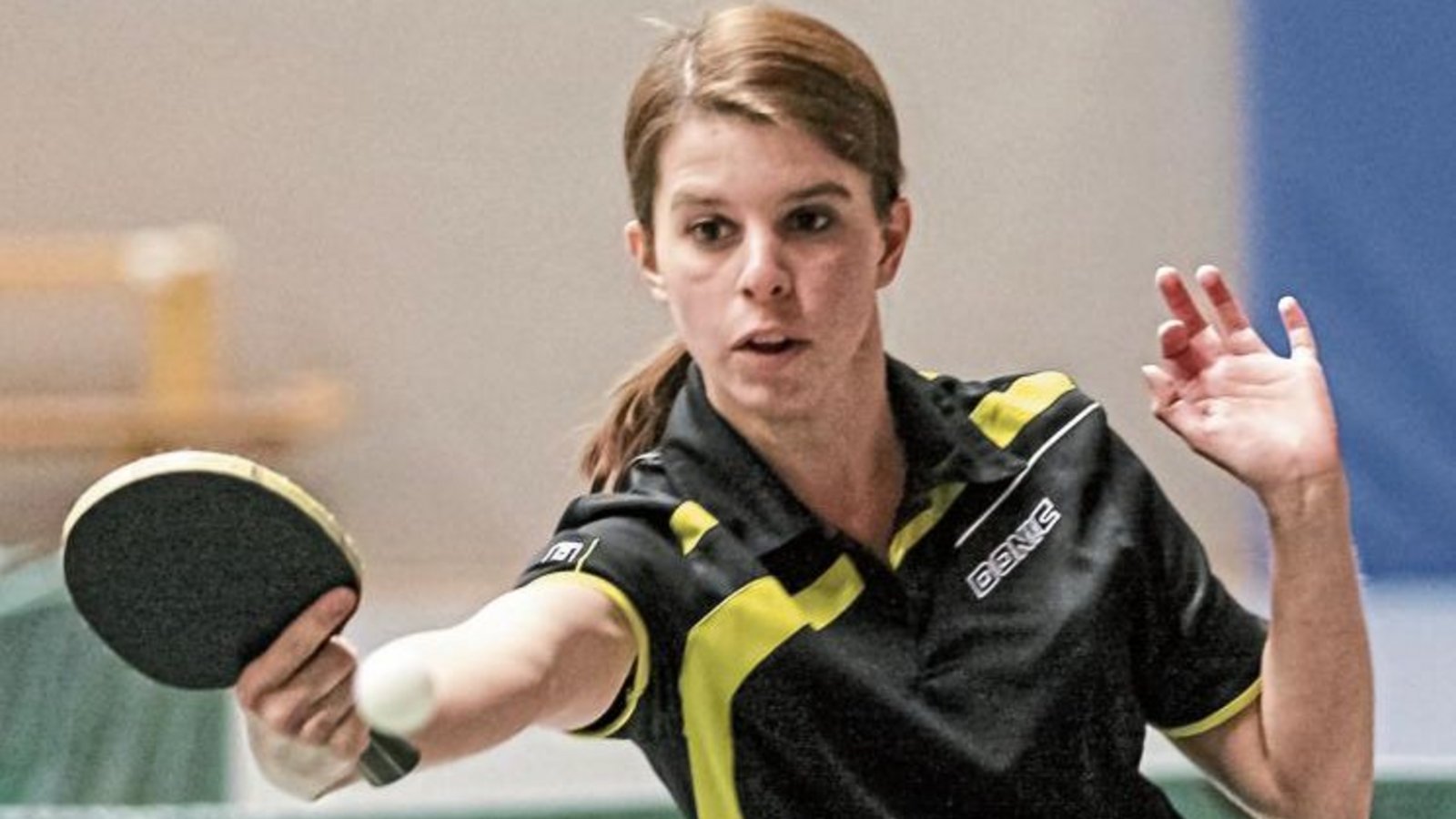 Sandra Eilzer und die Tischtennisspielerinnen des TSV Oberriexingen spielen eine phänomenale Saison. Einen Spieltag vor Rundenende sind sie immer noch ungeschlagen. Foto: Simecek Sandra Eilzer und die Tischtennisspielerinnen des TSV Oberriexingen spielen eine phänomenale Saison. Einen Spieltag vor Rundenende sind sie immer noch ungeschlagen. Foto: Simecek