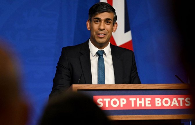 Für Großbritanniens Premierminister Rishi Sunak ist das Urteil des Obersten Gerichts eine Ohrfeige.<span class='image-autor'>Foto: AFP/Leon Neal</span>
