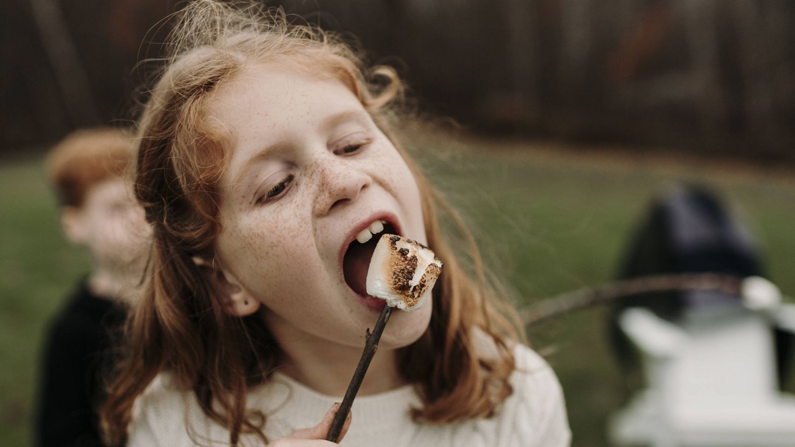 Soll etwas über den späteren Erfolg aussagen: Der Umgang von Kindern mit Marshmallows.Foto: Imago//Erin Lester Soll etwas über den späteren Erfolg aussagen: Der Umgang von Kindern mit Marshmallows.Foto: Imago//Erin Lester