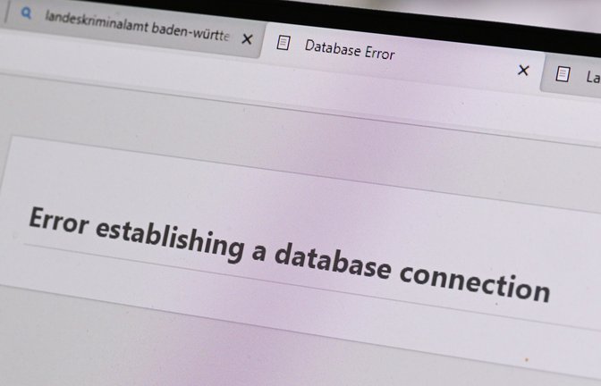 Die Internetseite der Polizei in Baden-Württemberg am Donnerstag – niemand zu erreichen.<span class='image-autor'>Foto: dpa/Bernd Weißbrod</span>