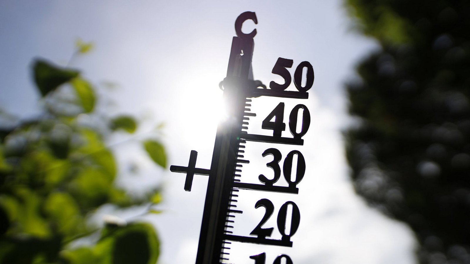 Die Temperaturen können in den kommenden Tagen auf über 30 Grad steigen. (Symbolfoto)Foto: imago images/Future Image/Christoph Hardt via www.imago-images.de Die Temperaturen können in den kommenden Tagen auf über 30 Grad steigen. (Symbolfoto)Foto: imago images/Future Image/Christoph Hardt via www.imago-images.de