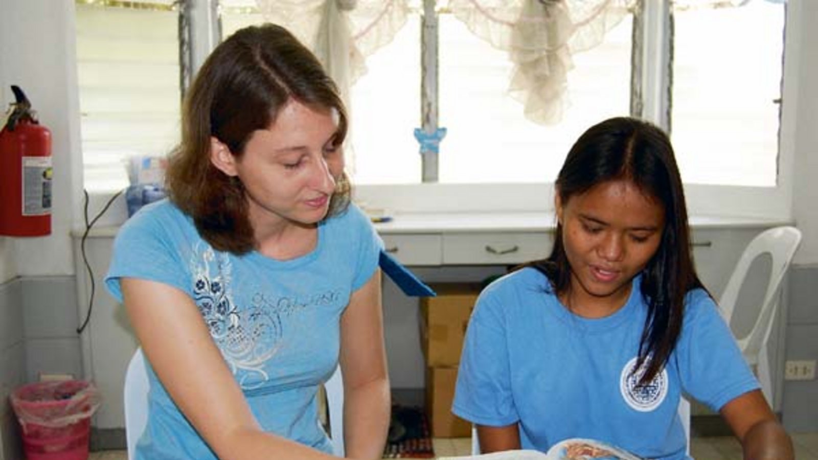 Sandra Schuster unterrichtet in der Heimschule. Foto: p Sandra Schuster unterrichtet in der Heimschule. Foto: p